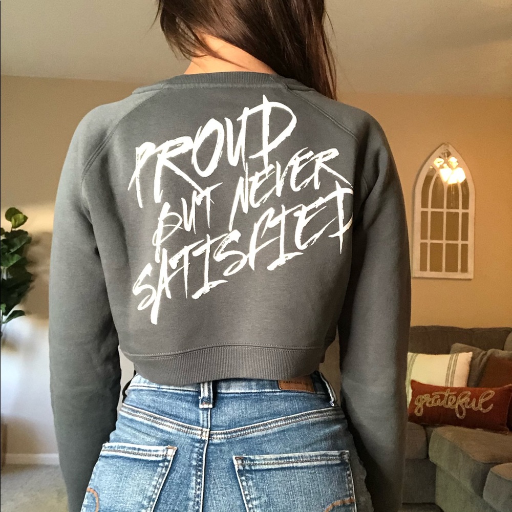 Alphalete Cropped Sweatshirt